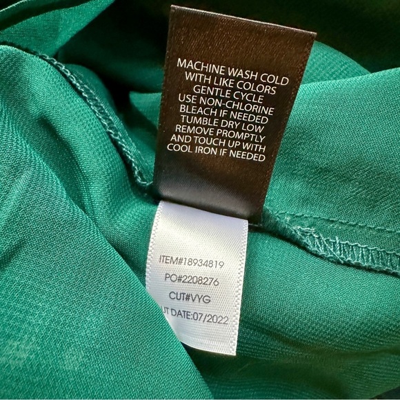 NWT Torrid Green Plaid Chiffon Ruffled Sleeve Cropped Top Flounce 3X, 22-24 Gift - Picture 15 of 16